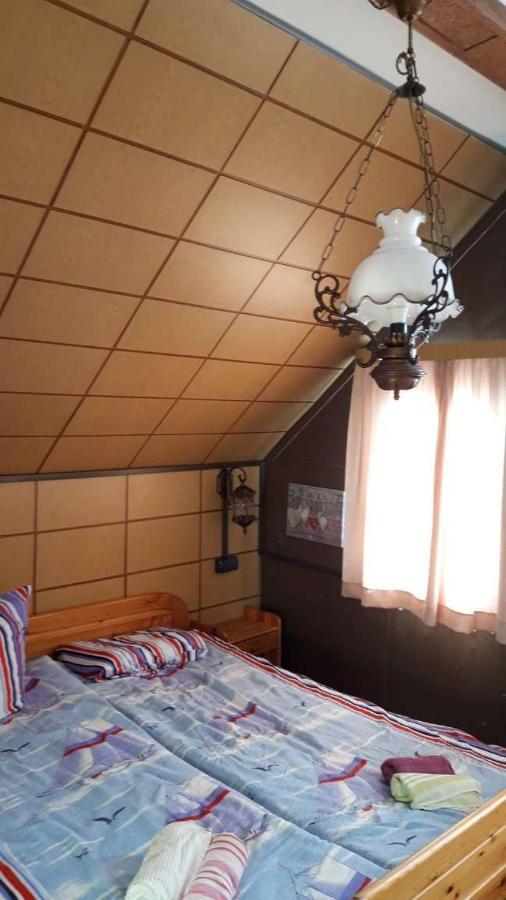 Art DDR: Classic East German-Style Room with Wi-Fi Blankenburg  Exterior photo